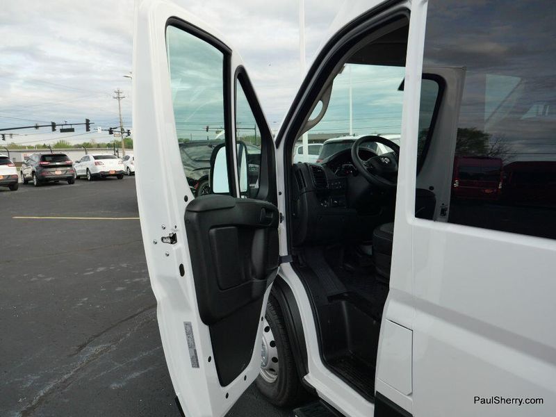 2023 RAM ProMaster 2500 Window Van High RoofImage 26