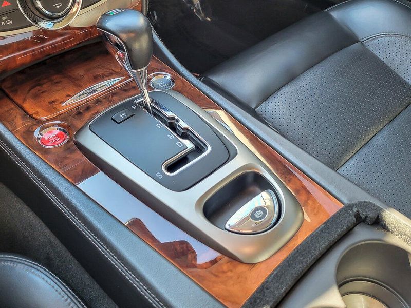 2007 Jaguar XK XKR photo 19