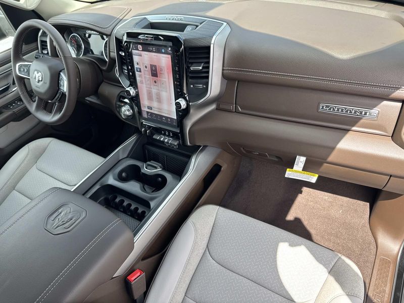 New 2026 RAM 1500 Laramie Crew Cab 4x4 5'7' Box