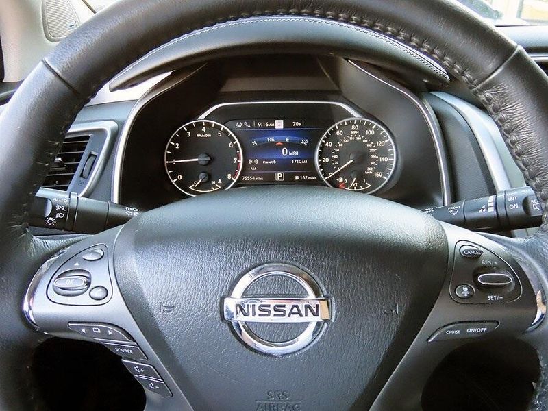 2019 Nissan Murano SLImage 18