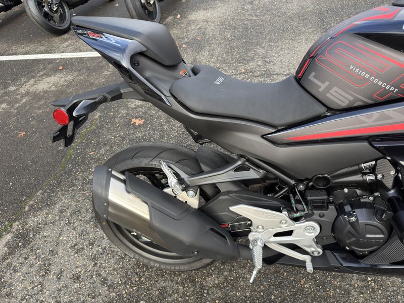 2024 CFMOTO 450 SS - ZIRCON BLACK 