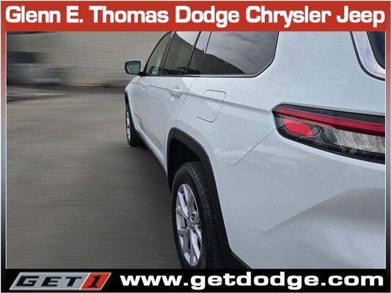 2022 Jeep Grand Cherokee Limited photo 8