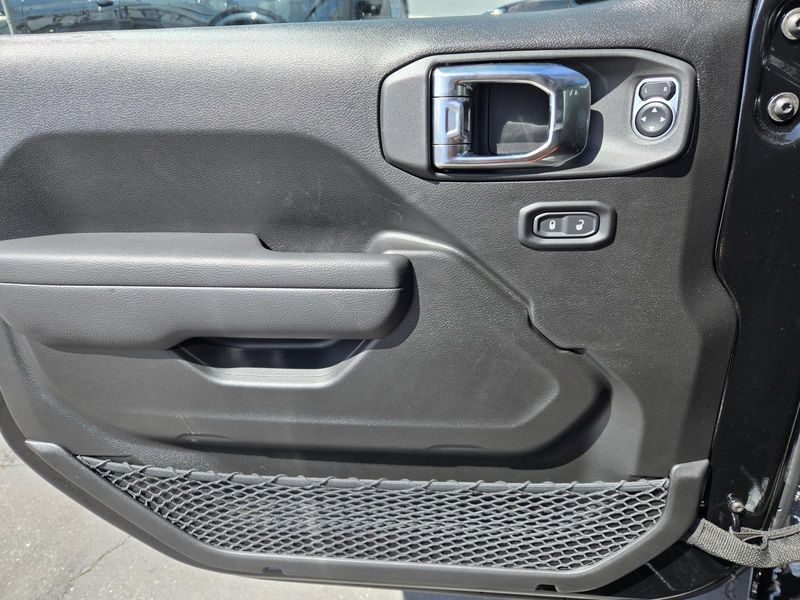 New 2026 Jeep Wrangler 4-door Sport S