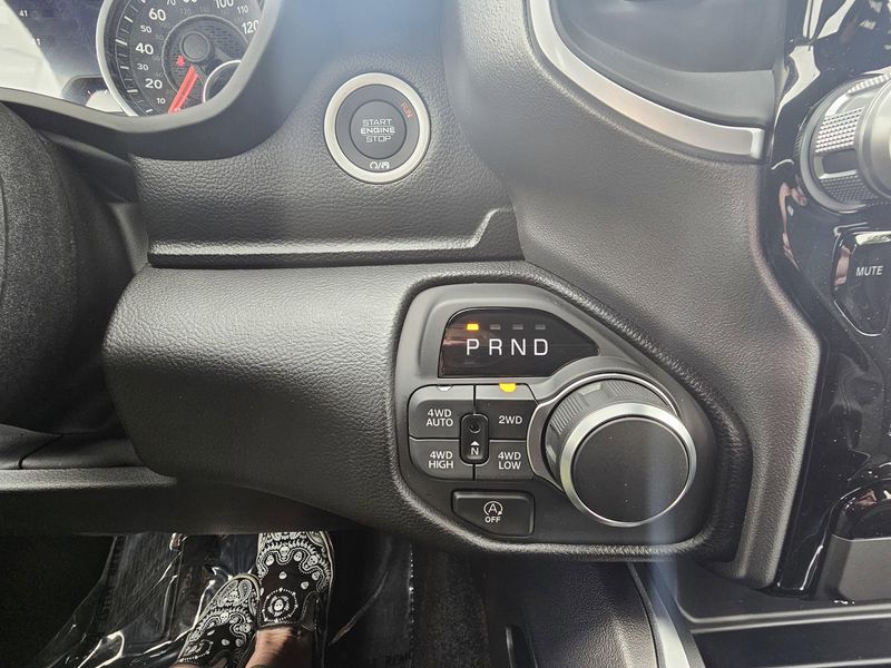 2025 RAM 1500 Big HornImage 19