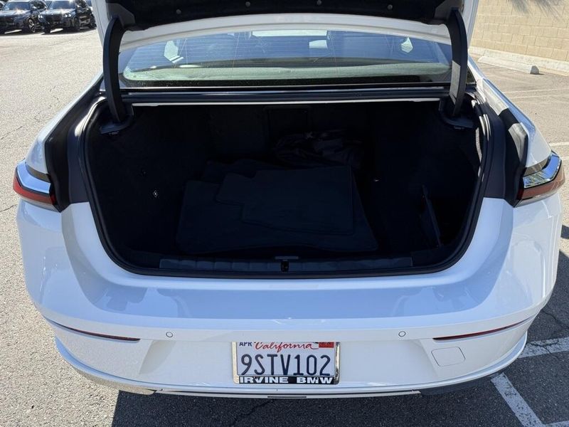 Used 2025 BMW i7 eDrive50Image 16