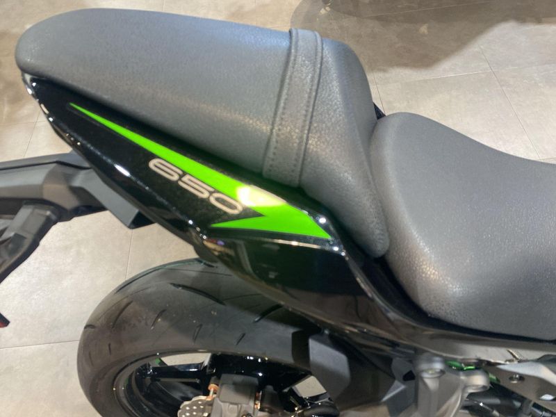 New 2025 Kawasaki Z650 ABS Image 18