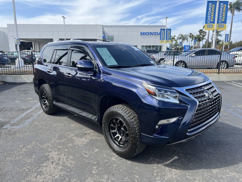 2023 Lexus GX 460 Image 4