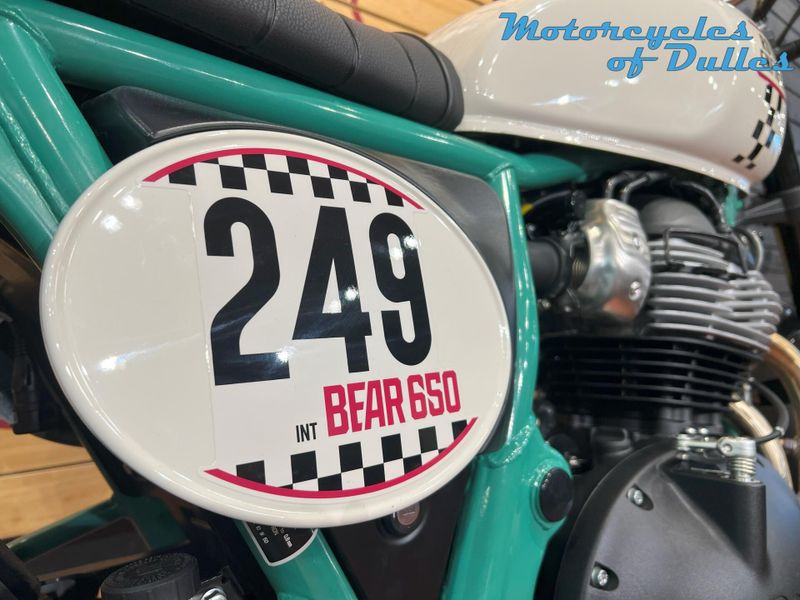 New 2025 Royal Enfield Bear 650 Image 9