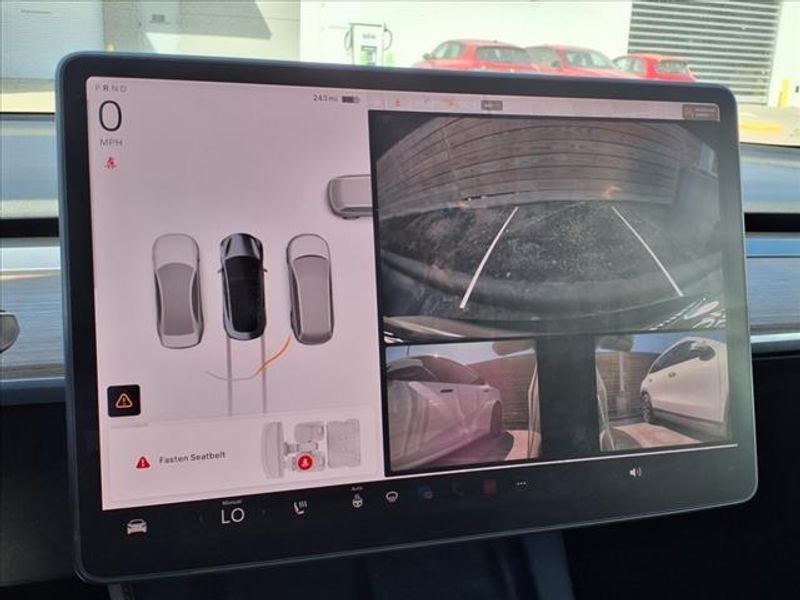 2022 Tesla Model 3 Long RangeImage 25