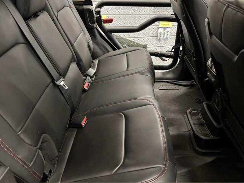 New 2025 Jeep Wrangler 4-door RubiconImage 14