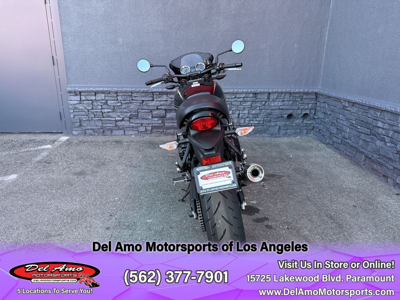 2024 Kawasaki ZR900ERFAL-BK1  in a METALLIC DIABLO BLACK exterior color. Del Amo Motorsports of Los Angeles (562) 262-9181 delamomotorsports.com 