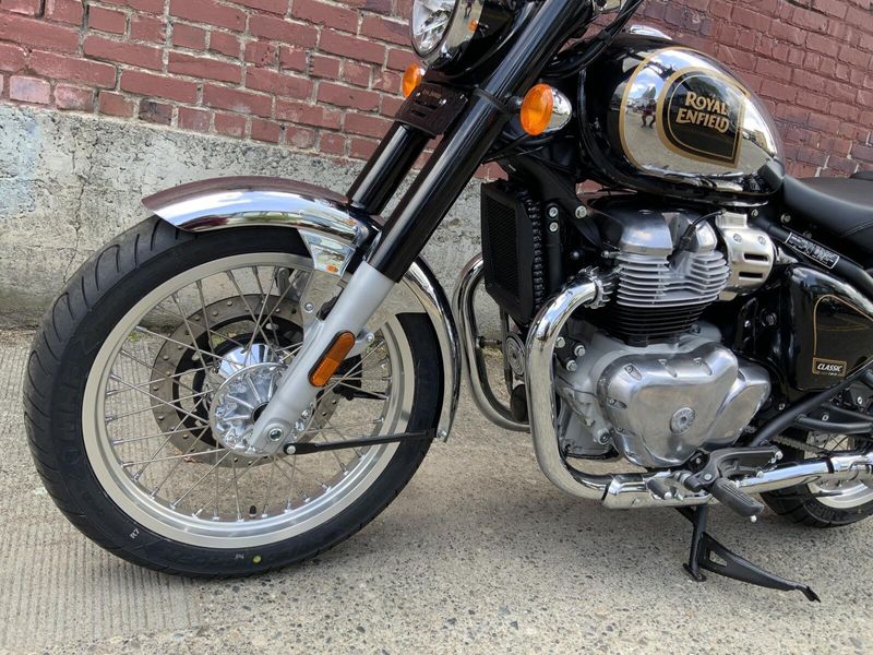 New 2026 Royal Enfield CLASSIC 650 