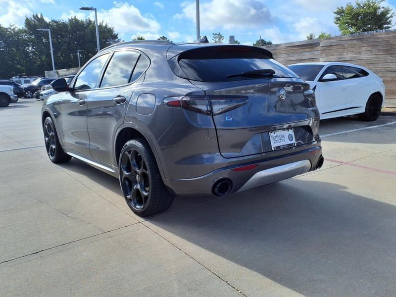 Used 2024 Alfa Romeo Stelvio TiImage 14