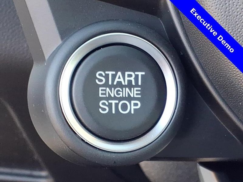 New 2025 Alfa Romeo Giulia RwdImage 22