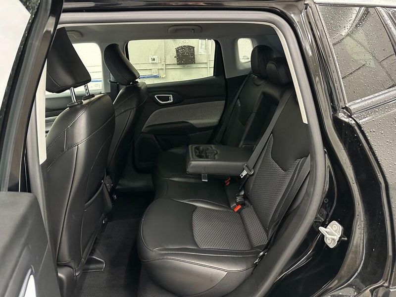 2022 Jeep Compass LatitudeImage 21