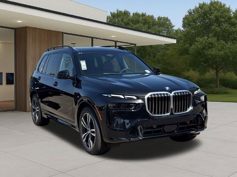 New 2027 BMW X7 xDrive40iImage 6