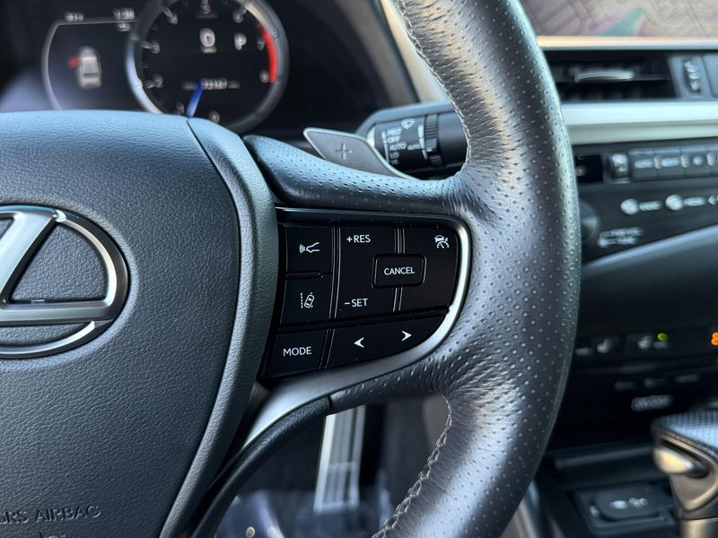 Used 2020 Lexus ES 350 F SPORTImage 23