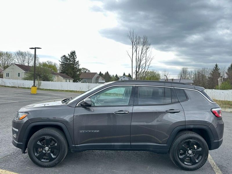 2020 Jeep Compass LatitudeImage 9