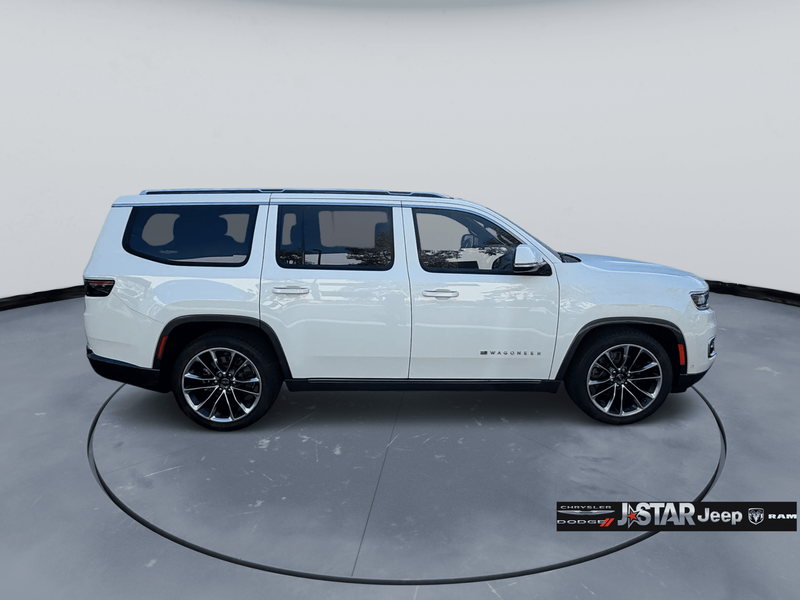 2022 Jeep Wagoneer Series III photo 4