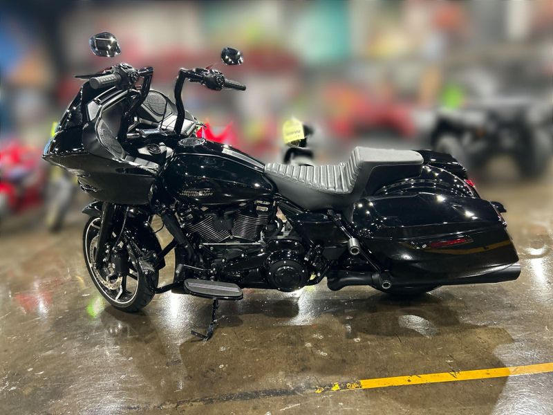 Used 2025 Harley-Davidson ROAD GLIDE Image 20