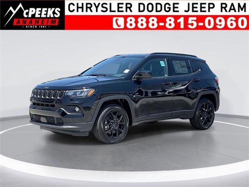 2025 Jeep Compass Latitude 4x4Image 1