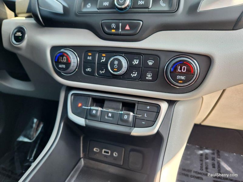 Used 2023 GMC Terrain SLE