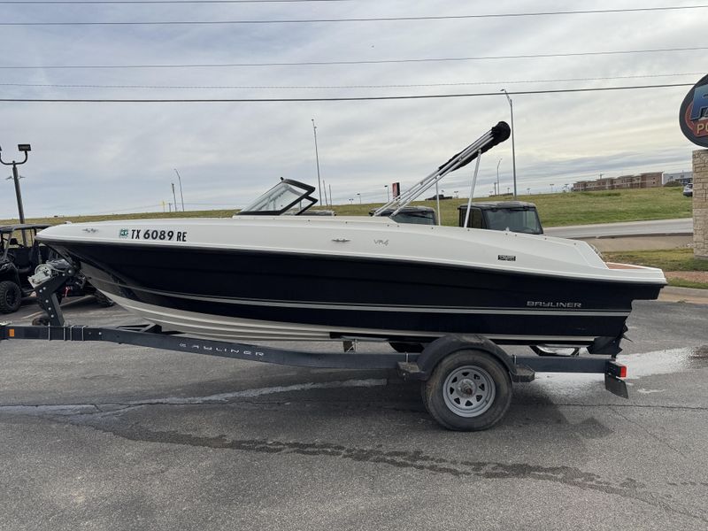 2019 BAYLINER VR4 WHITE Image 10