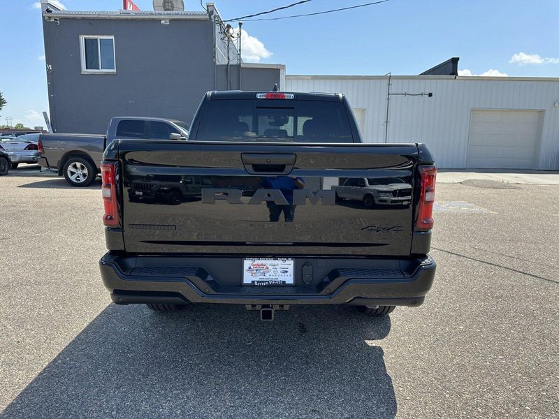 2025 RAM 1500 Big HornImage 7