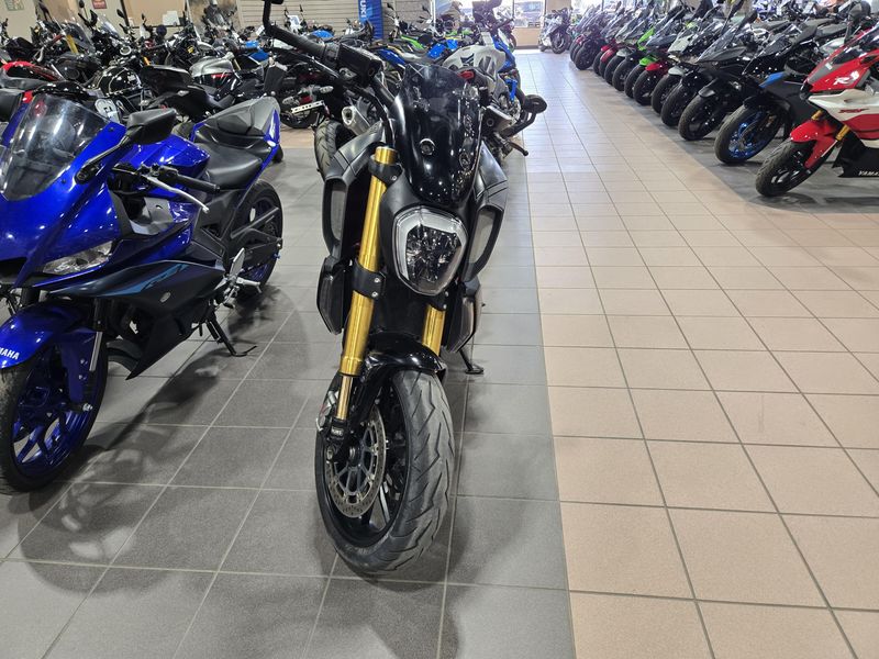 USED 2020 DUCATI DIAVEL 1260 Image 6