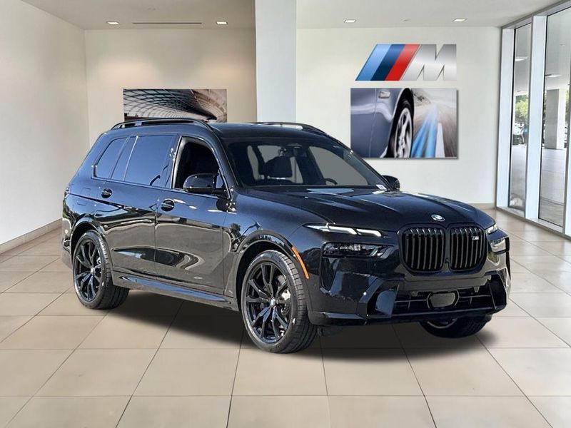 2024 BMW X7 M60iImage 2