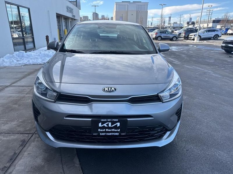 2021 Kia Rio 5-Door SImage 2