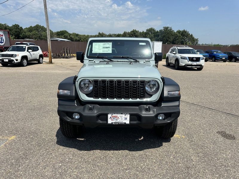 2024 Jeep Wrangler 4-door Sport SImage 3