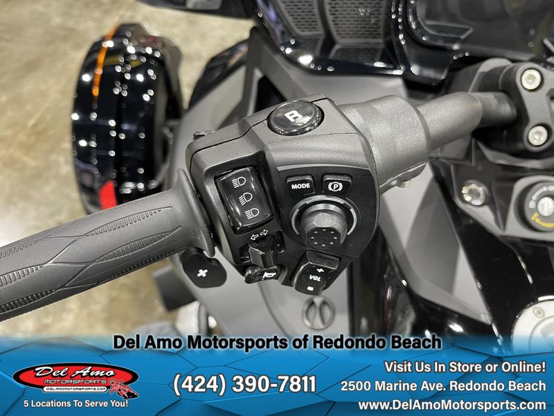 2023 Can-Am H8PA  in a MONOLITH BLACK SATIN / DARK exterior color. Del Amo Motorsports of Redondo Beach (424) 304-1660 delamomotorsports.com 