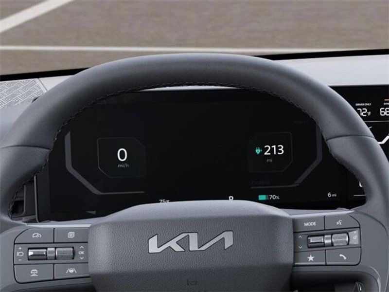 New 2026 Kia EV9 Light Long RangeImage 21