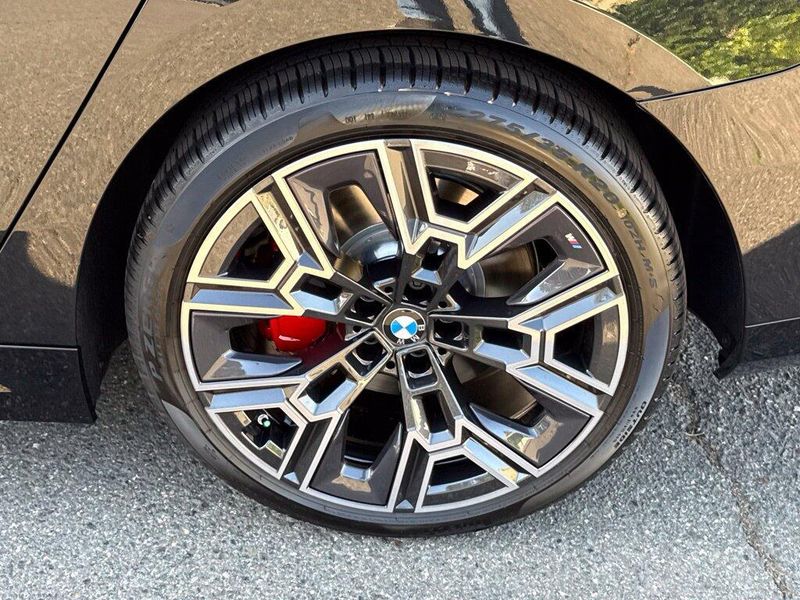 New 2027 BMW 5 Series 530iImage 12