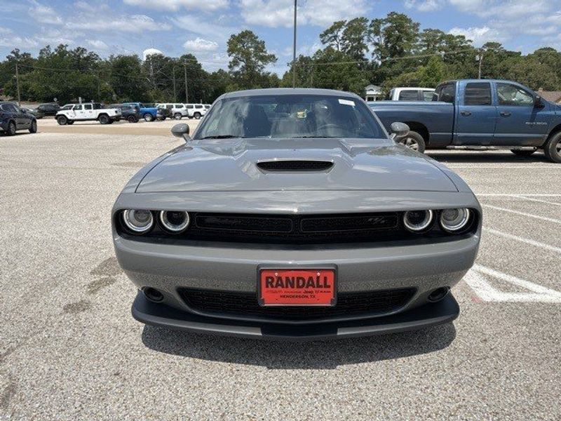 2023 Dodge Challenger R/tImage 2