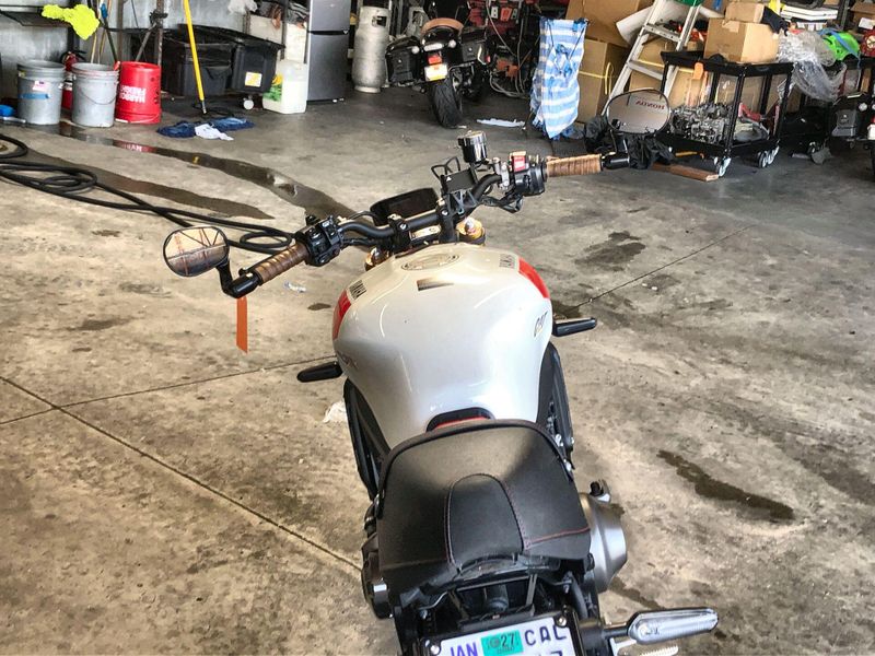 Used 2024 Yamaha XSR900 Image 25