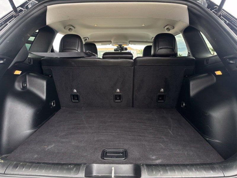 Used 2020 Jeep Cherokee Latitude PlusImage 11