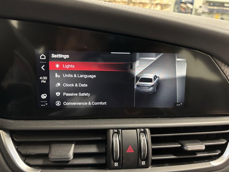 2024 Alfa Romeo Giulia Quadrifoglio RwdImage 39