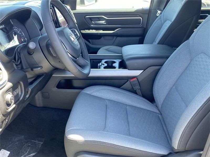 2025 RAM 1500 Big Horn Crew Cab 4x4 5