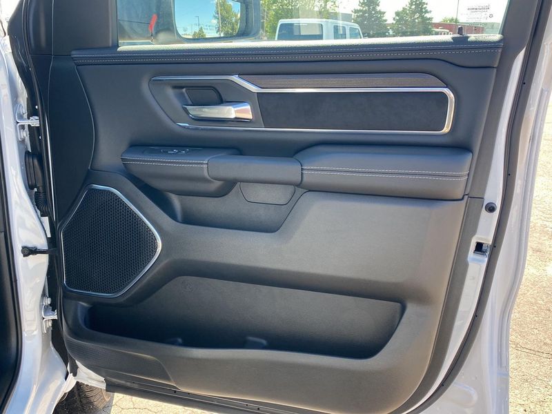 2026 Ram 1500 Laramie photo 23