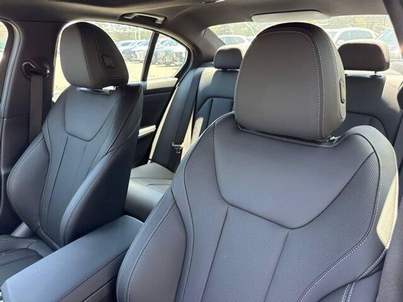 New 2026 BMW 3 Series 330iImage 19