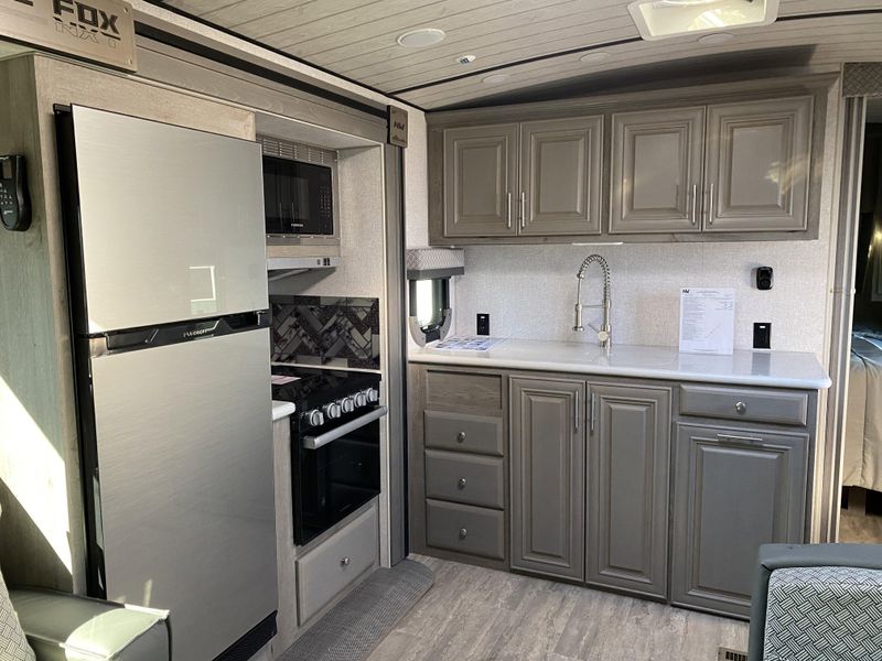 New 2025 NORTHWOOD MFG ARCTIC FOX NXT 26MK Image 9