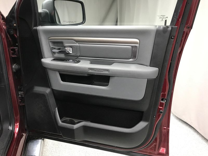 Used 2018 RAM 1500 Big HornImage 15