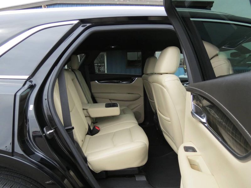 2018 Cadillac XT5 Base 4dr SUVImage 25