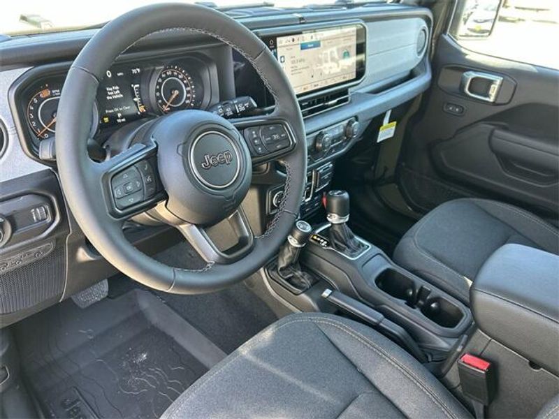 New 2026 Jeep Wrangler 4-door WillysImage 15