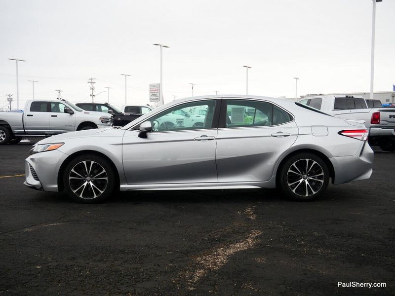 Used 2020 Toyota Camry SE