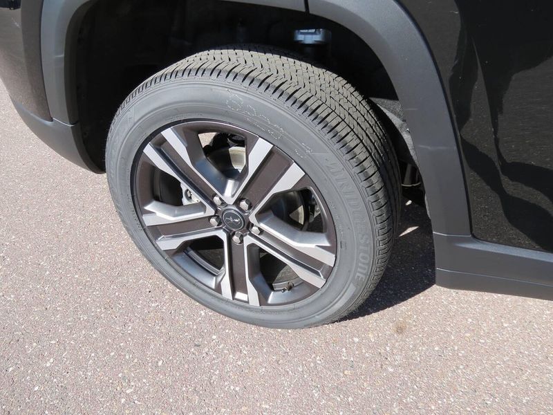 New 2027 Jeep Grand Cherokee Limited 4x4Image 6