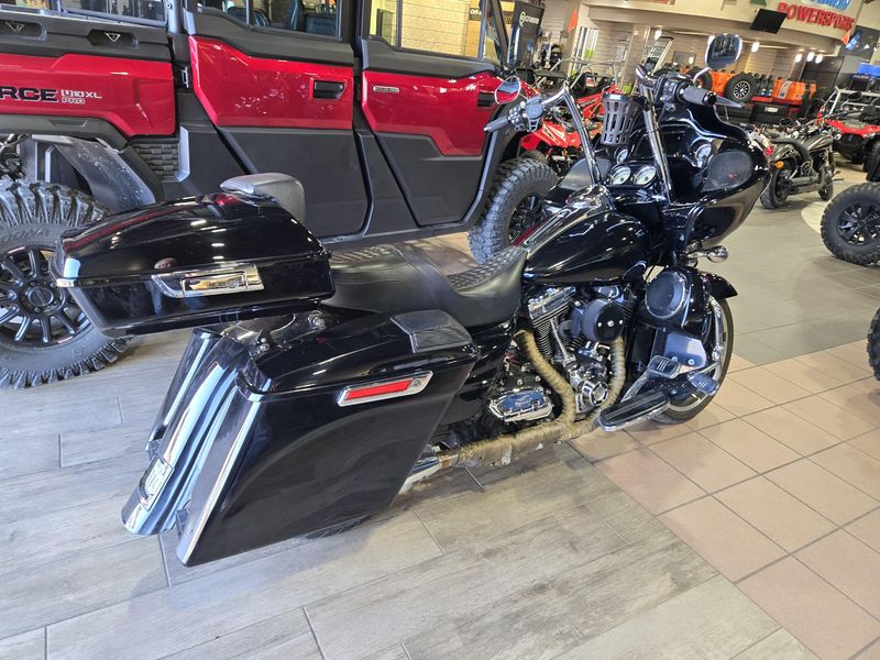 USED 2015 HARLEY ROAD GLIDE SPECIAL Image 3