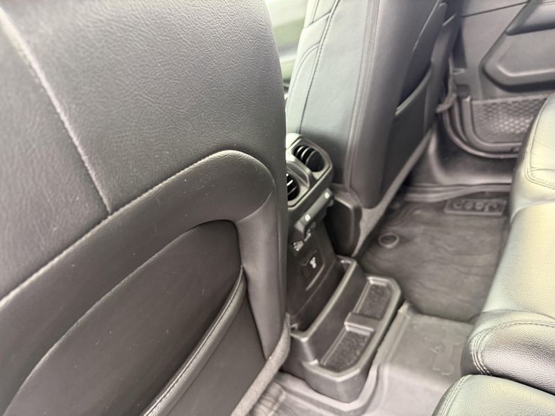 Used 2021 Jeep Wrangler Unlimited Sahara AltitudeImage 19